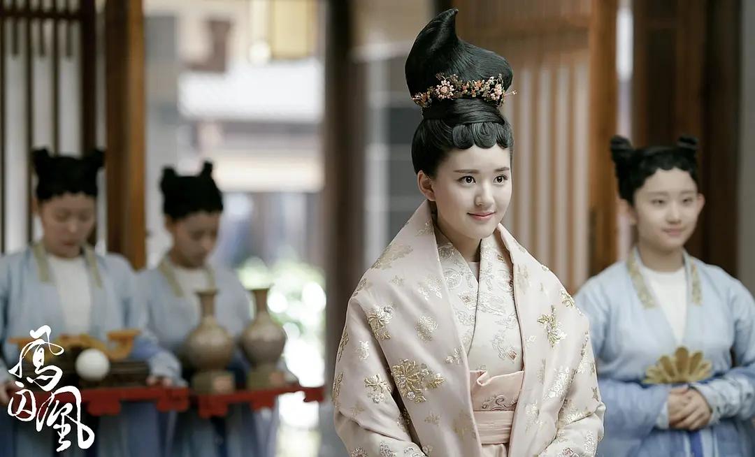 比跟风更可怕的，是古装造型师的“艺术性”和“孤芳自赏”