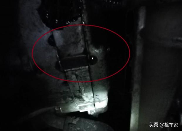 20款奥迪q7微小瑕疵二手价格,17款奥迪q7顶配3.0二手价格