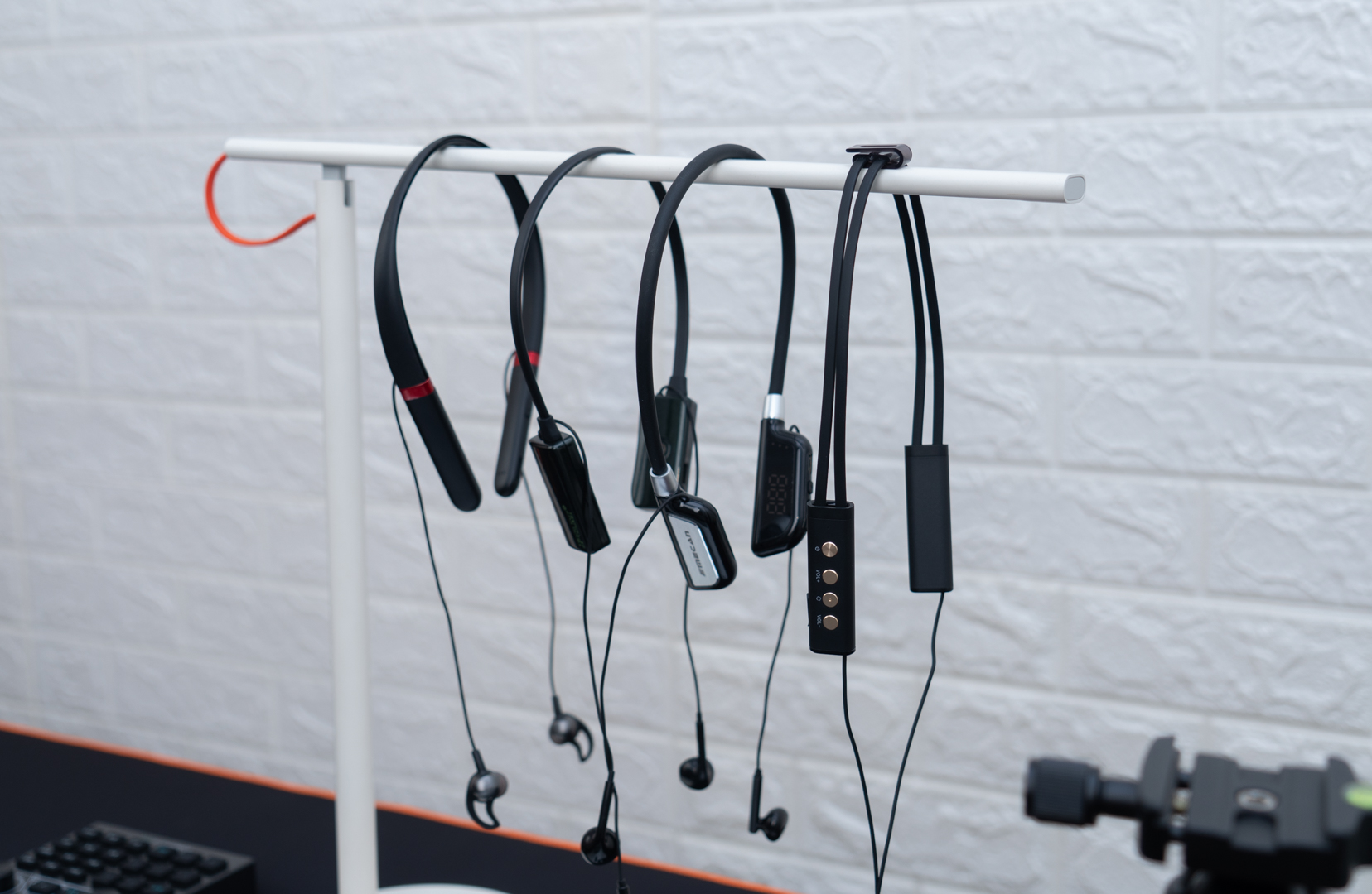 最好的入耳式专业监听耳机,全封闭式监听耳机十佳评测