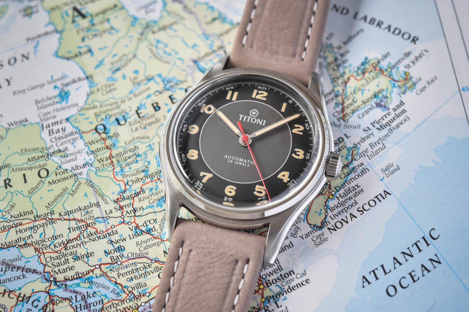 Titoni梅花传承系列83019腕表——老梅花的复古风