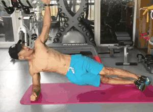 腹部的肉松松垮垮的怎样练马甲线,居家练腹怎么练马甲线