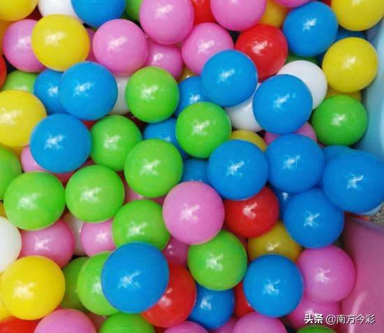 体彩大乐透摇奖视频,体彩摇奖球规律