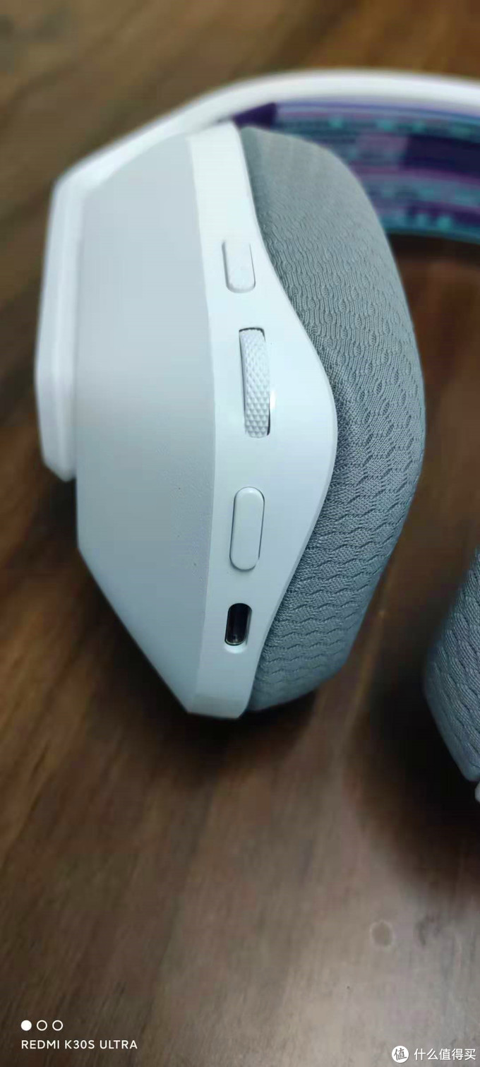 罗技g733耳机头大戴的会舒服吗,罗技g733耳机绝地求生均衡器设置