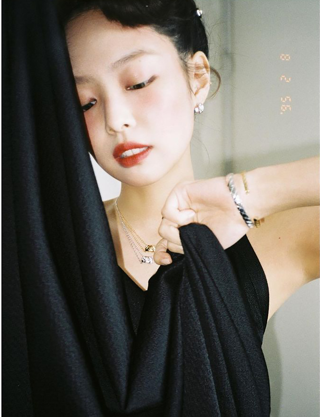 手把手教你新手化妆的正确步骤,新手化妆的正确使用方法和步骤