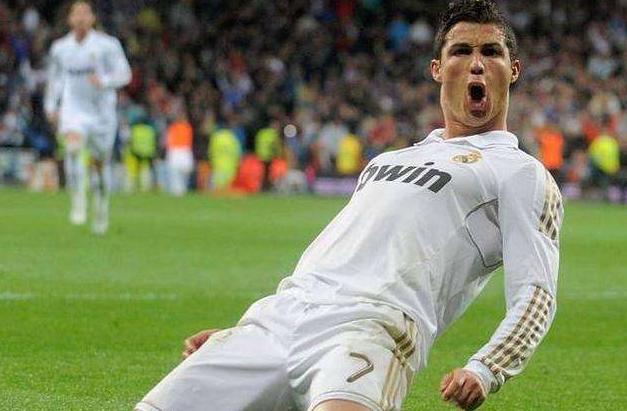 当今收入最多10大的足球运动员,足球运动员为什么收入那么高了