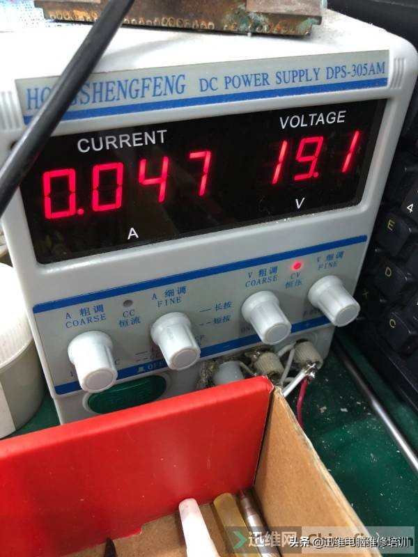 苹果MACBOOKAIRA1465不开机，被通病坑了险翻车，结果太意外