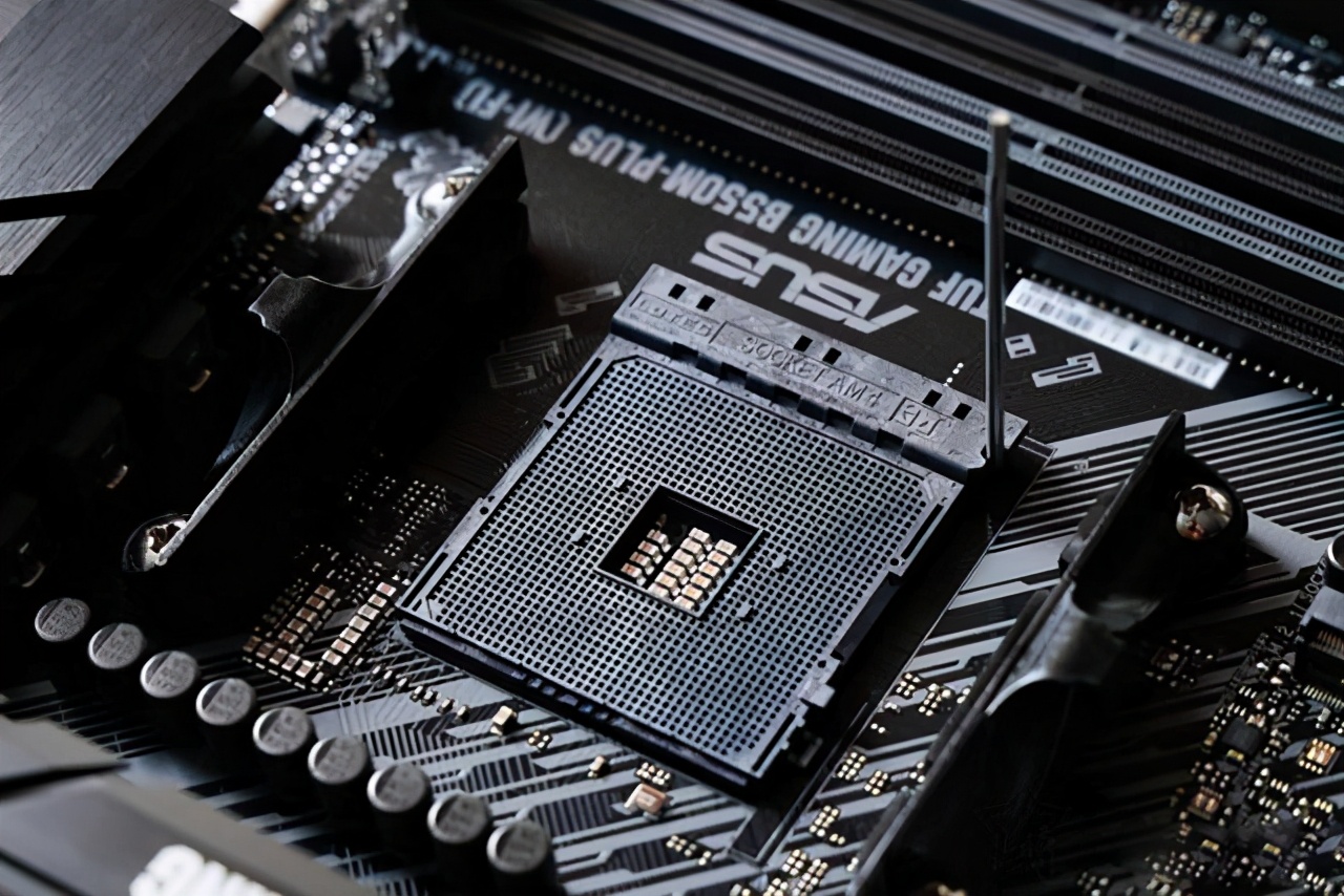 b550和x570主板的区别,b550和x570买哪个