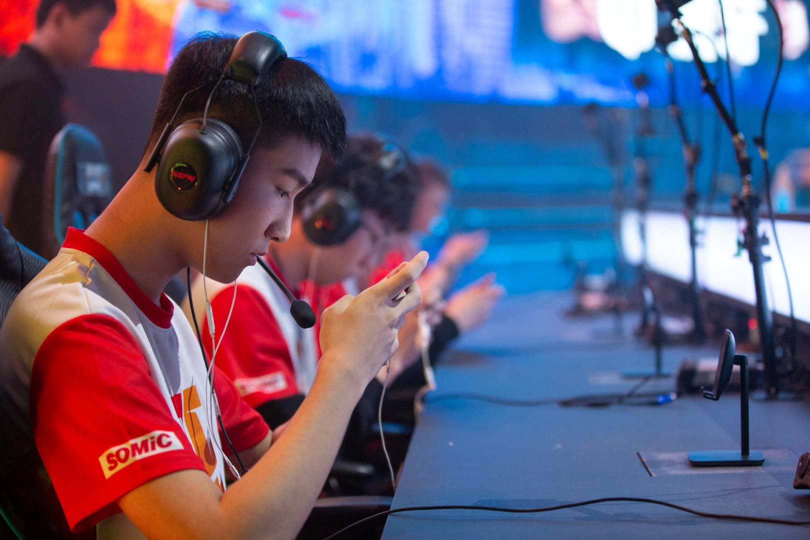 cfml情久拿了几次总冠军,cfml职业联赛2023秋季决赛回放