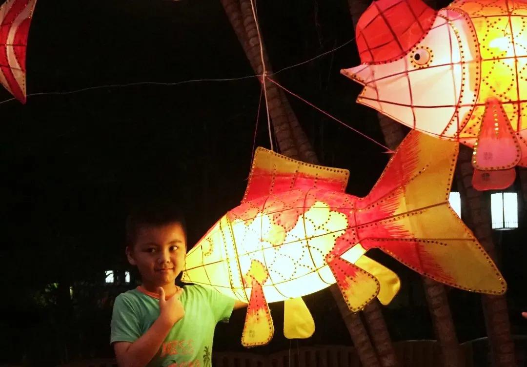 巷陌风光纵赏时赏析,光遇适合中秋赏月的10处绝美景点