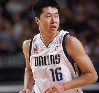 王治郅重现nba现场,王治郅登陆nba