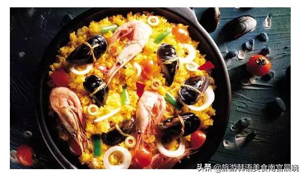 巴塞罗那海鲜饭梅西,巴塞罗那一座高迪之城