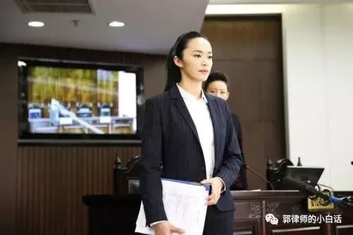 打离婚官司需要请律师吗要多少钱,打离婚官司需要去女方户籍地吗