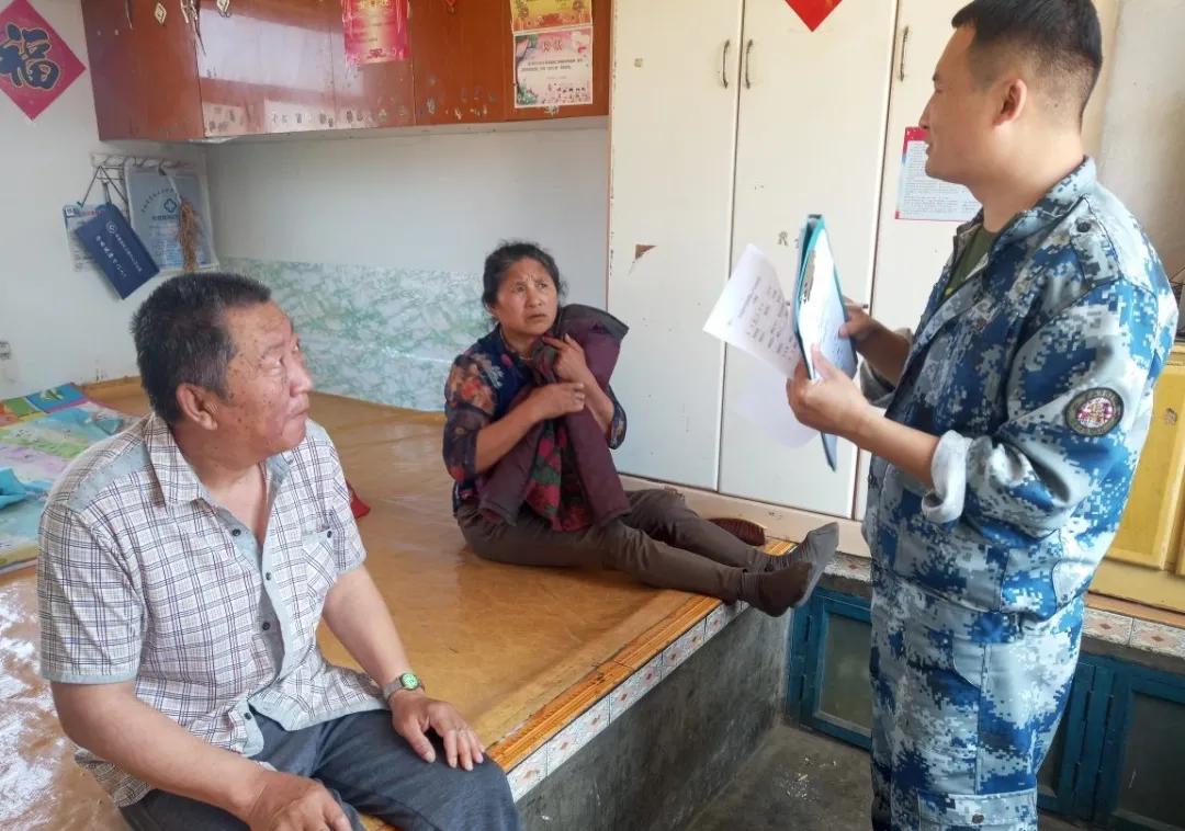 「脱贫攻坚·一路有你」立足新时代 担当新使命 攻坚克难勇为先——记松江镇三道白河村驻村第一书记冯国龙