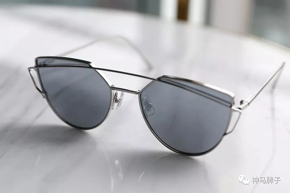 肯豆、权志龙等明星潮人带货，GentleMonster墨镜为啥那么火？