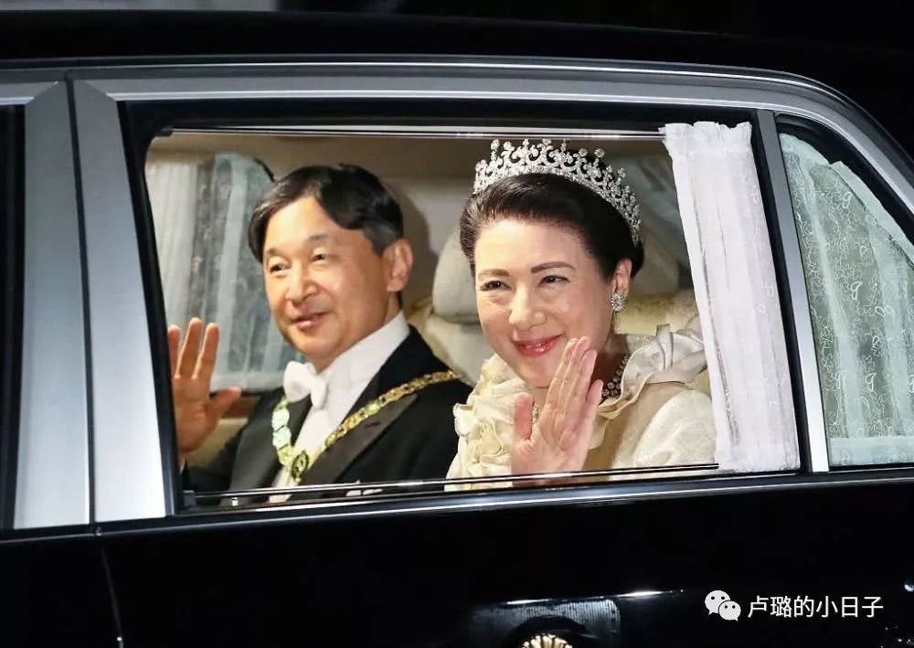 英国女王戴的超级超级珍贵的王冠,各国女王加冕皇冠图片