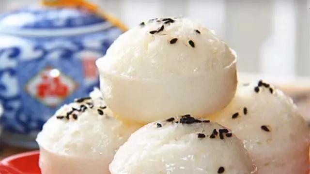 如何做米糕蒸出来的又软又糯,怎样做出又筋道又有嚼劲的米糕