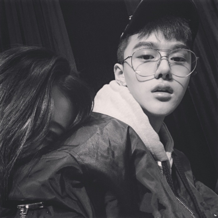 鏄撶儕鍗冪幒鐜嬭仾,鏄撶儕鍗冪幒鍜岀帇鎬濊仾鍚堢収