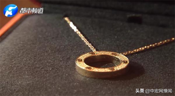 卡地亚手表玫瑰金卡扣掉色,卡地亚手表掉色是不是正品