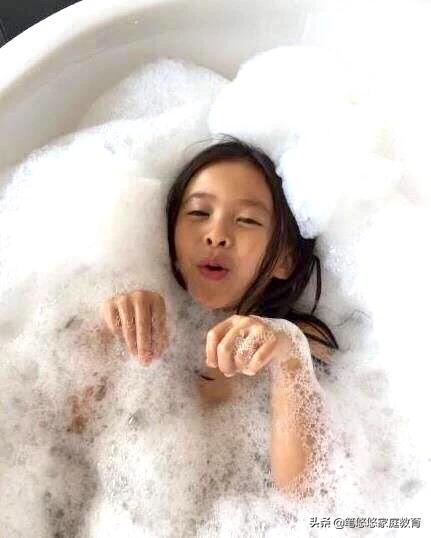 3岁半孩子惊呼，我的小鸡鸡怎么没有骨头了？