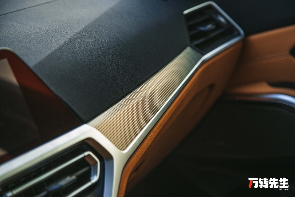 宝马330li试驾2021白色,新款宝马330li试驾