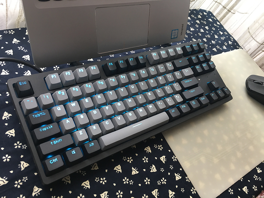 达尔优机械键盘a87茶轴,会转换的键盘