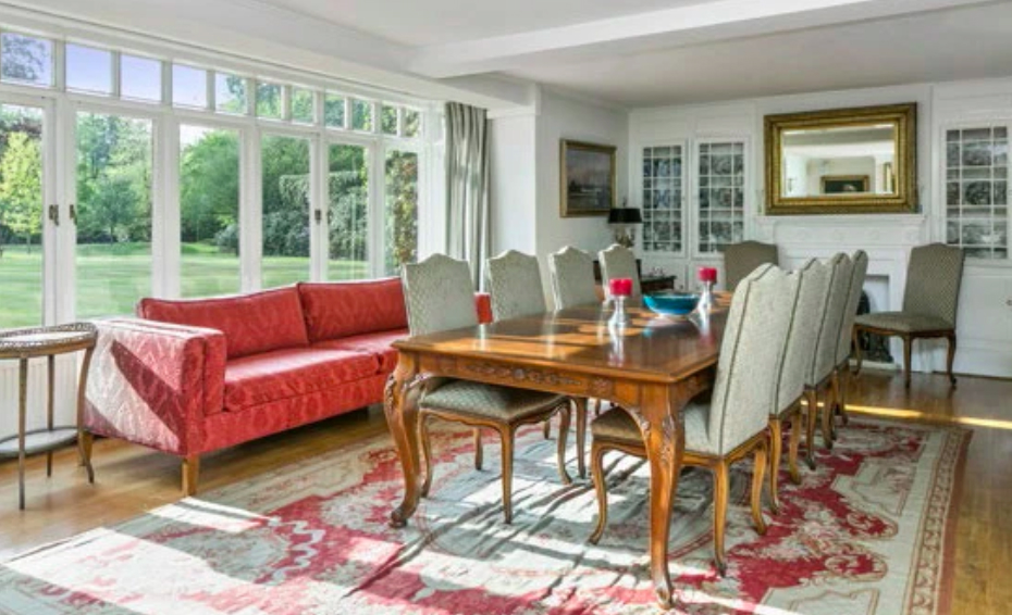 特里网上晒四千万超级豪宅，马场、网球场和室外游泳池，一应俱全