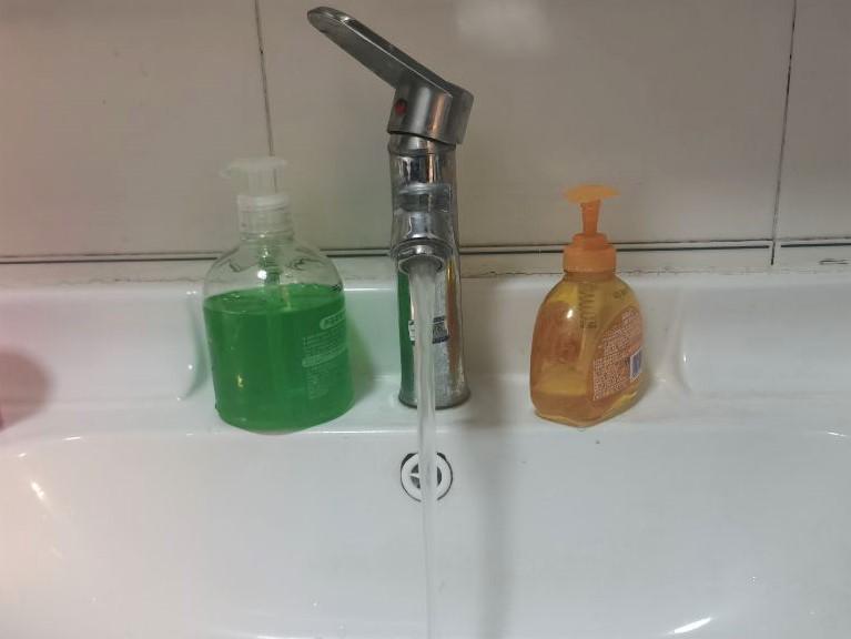 老房电热水器,老款热得快热水器