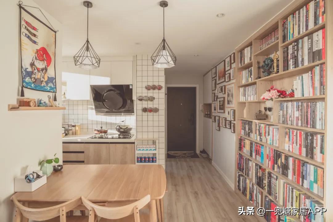 48㎡小家，餐厅可以蹦迪，还带私人影院！小户型都给我学