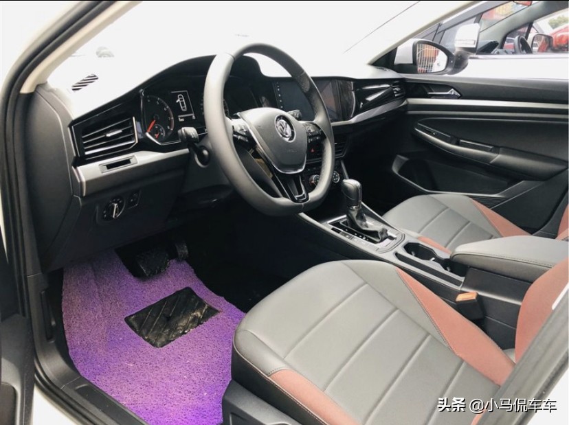 大众宝来2024款1.5t尊行版油耗,大众宝来2019款油耗5.8高吗