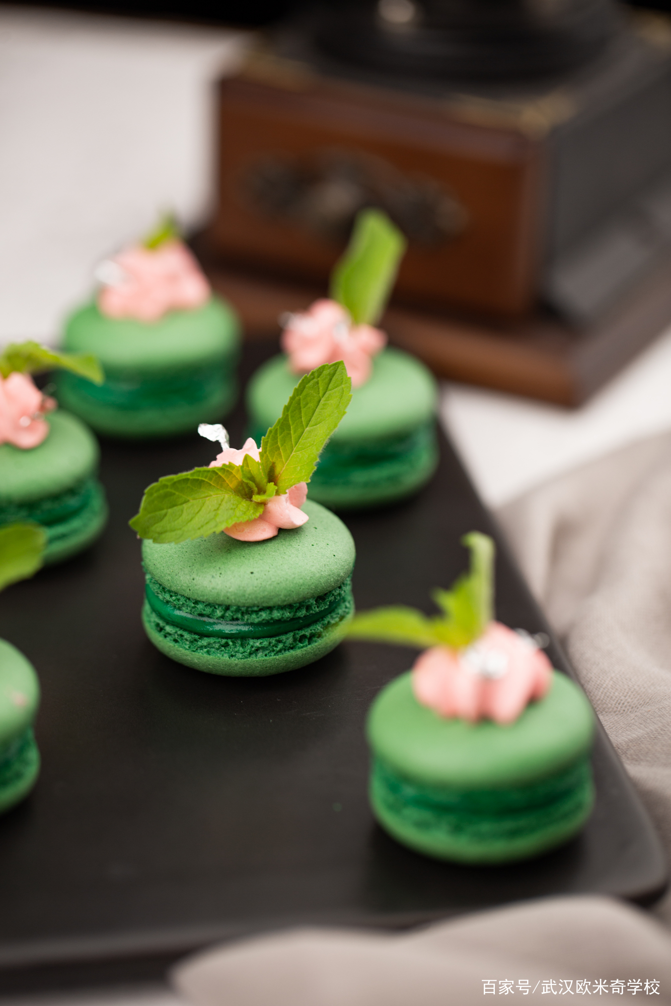 马卡龙怎么做简单教程,简单又容易上手的马卡龙制作方法