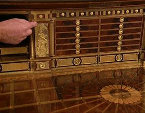 看完这些处处是机关的家具,才知道小时候的文具盒是这么来的