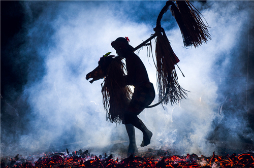 国内游客在国外被侵犯,中国游客去国外旅行被遇到抢劫犯