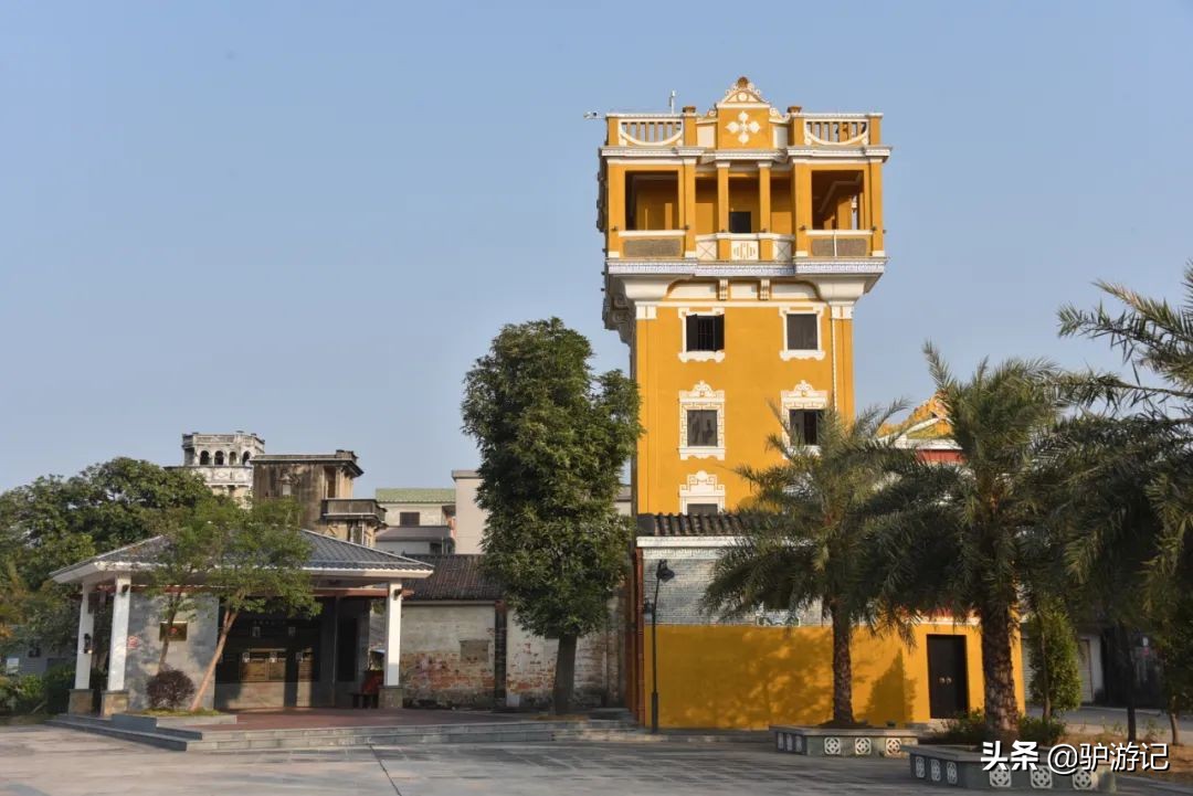 100年前通电话公交车的村庄，出了一位女中豪杰，尚存37座碉楼