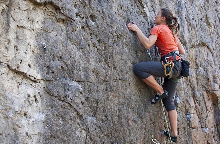 户外运动用品全面备齐,如何选择适合自己的户外运动装备