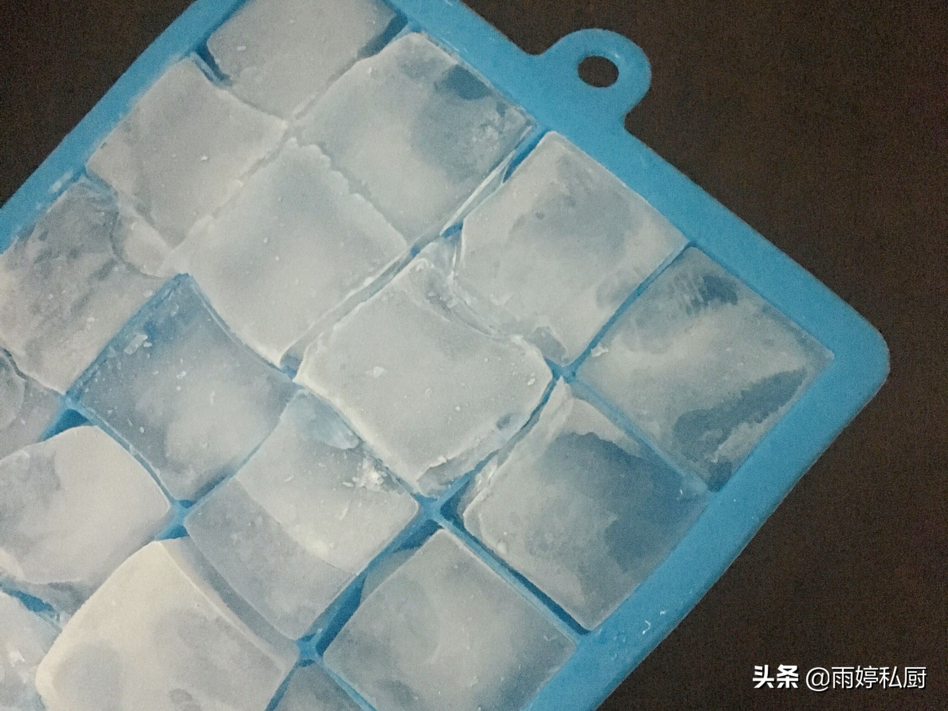 吃什么水果养心安神,夏季太热吃什么水果比较适合解暑