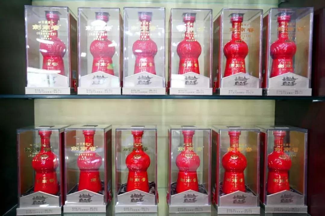 门头沟老牛栏山专卖店回来啦!3店同开!送给好喝口儿的朋友