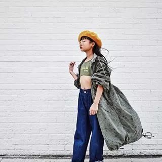 9岁小姑娘滑板视频,9岁滑板女孩