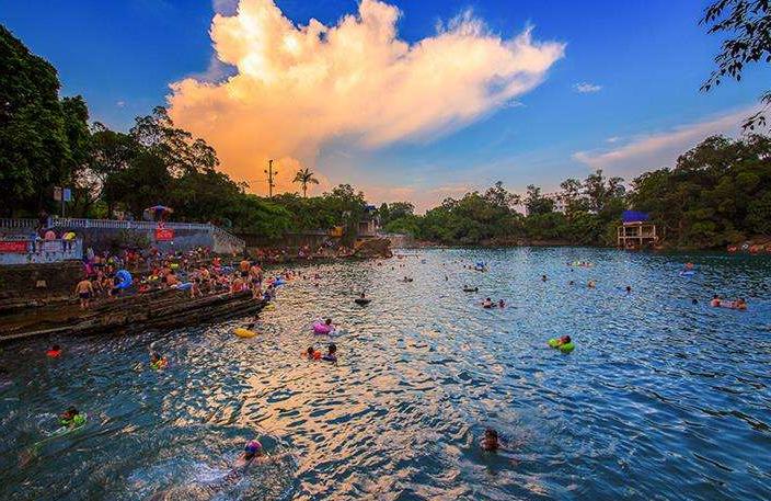 穿越时空的鼓声，伊岭岩溶洞奇观，真的有人见过武鸣灵水的神鸟吗