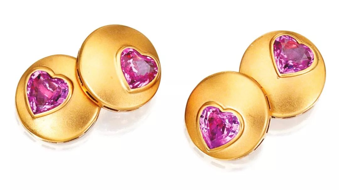 穿粉色就是娘娘腔？让小李子和猫王告诉你什么叫“油而不腻”