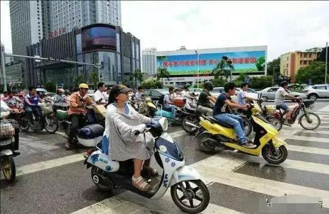 教你三招保你电动车电池多用五年,电动车电池怎样使用是正确用法