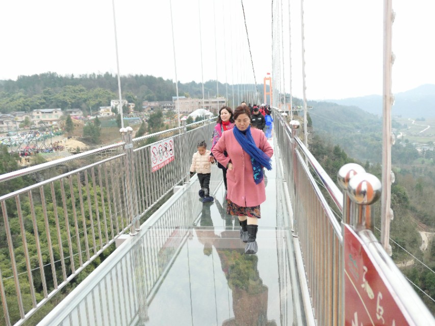 巴中驷马桥玻璃栈道票价,驷马玻璃桥巴中