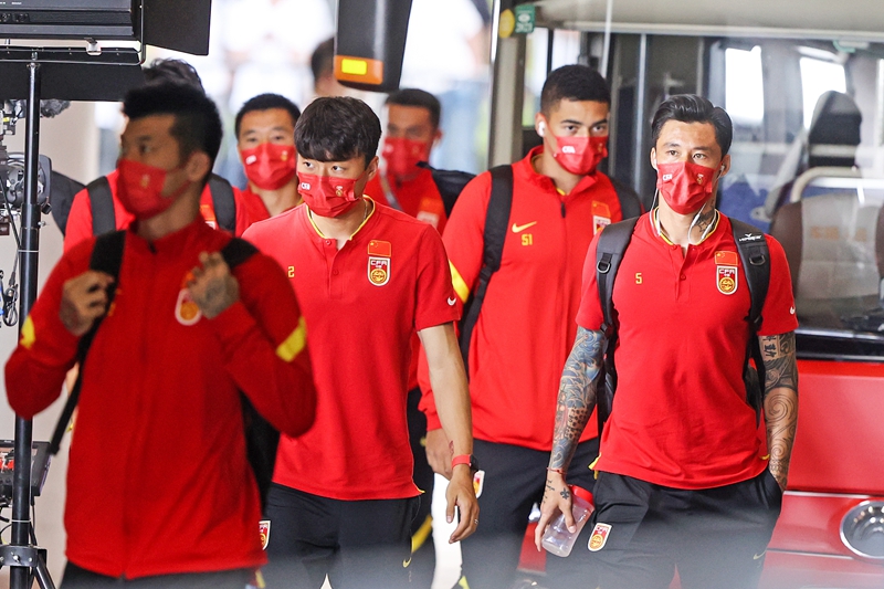 包吃、包住、如果再包输,国足不得被喷死,叙利亚半夜都得笑醒