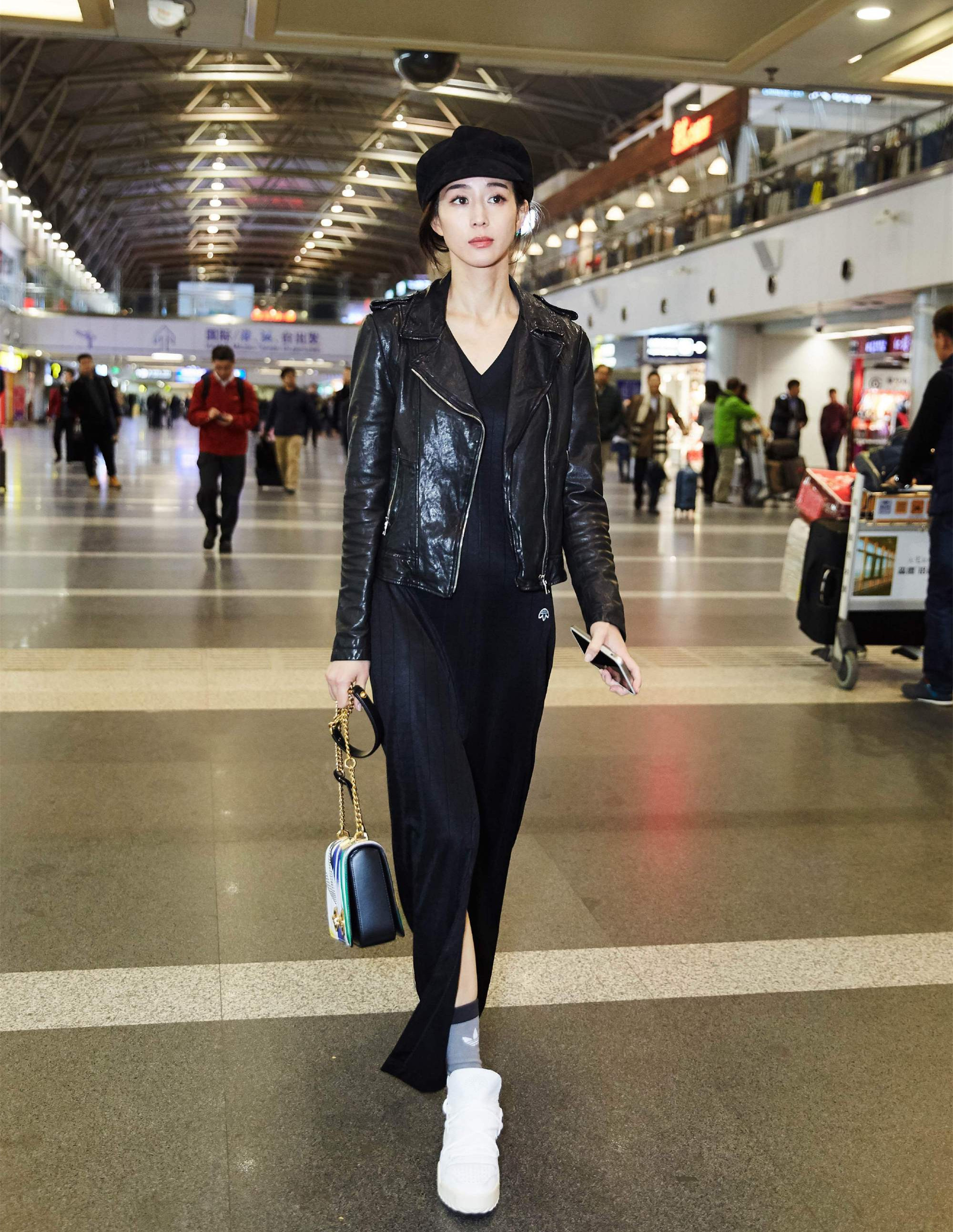 撩爆直男的“吸肉裙”，到底有什么好看？千万女生疯狂点赞