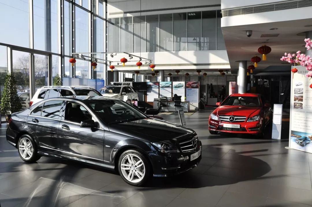 中升控股毛利率,中升集团营收突破千亿