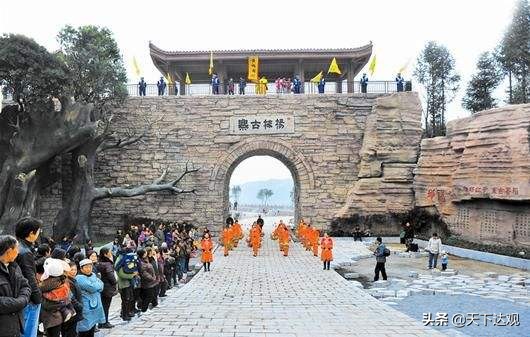 走遍中国之恩施,来凤县古巴族后裔