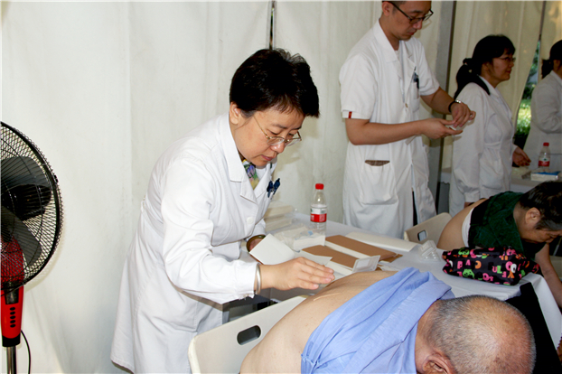 又是一年的三伏天,又是一年三伏灸