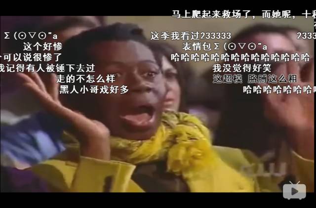 T台模特摔跤*案惨**！隔着屏幕都替她们脚疼