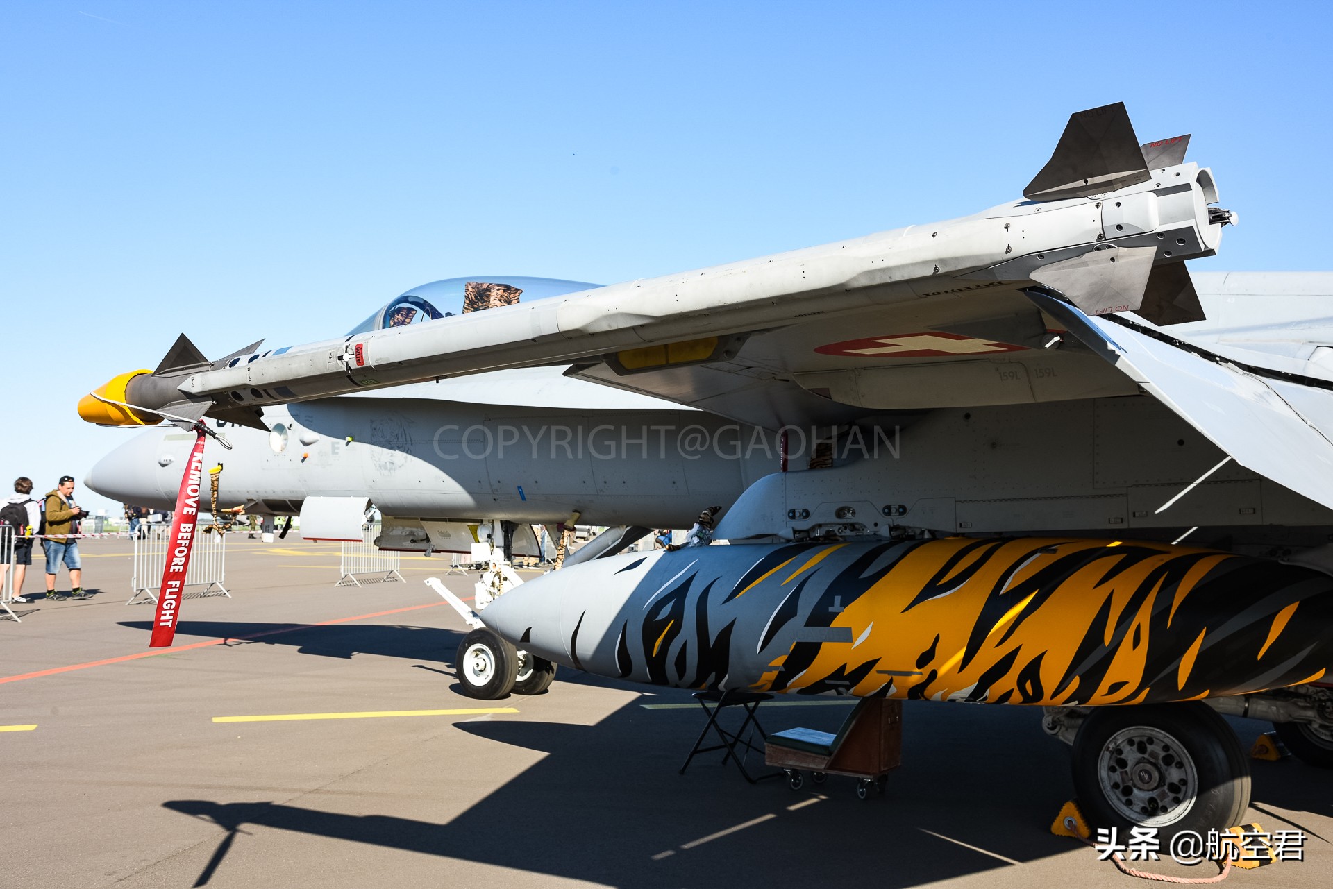 先进中程空对空导弹,空中武士鹞式战斗机