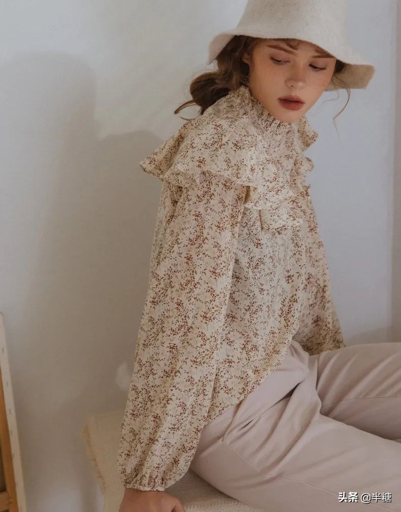 韩剧女主的穿搭连衣裙,韩剧女主穿条纹衬衫