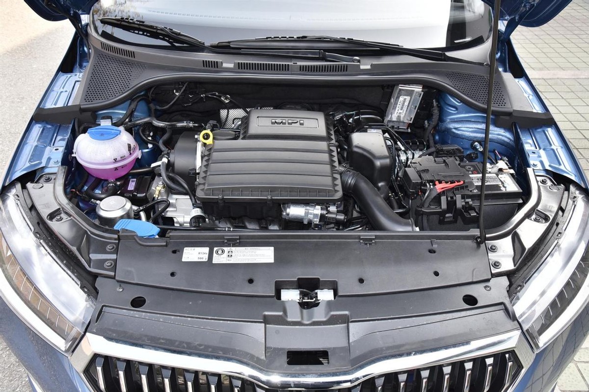 油耗低价格在5万左右的车有哪些,油耗5升左右便宜二手车